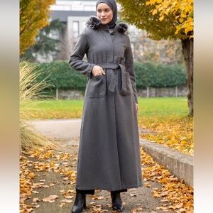 Long coat 
Made in Turkey 
Size L or EU:44